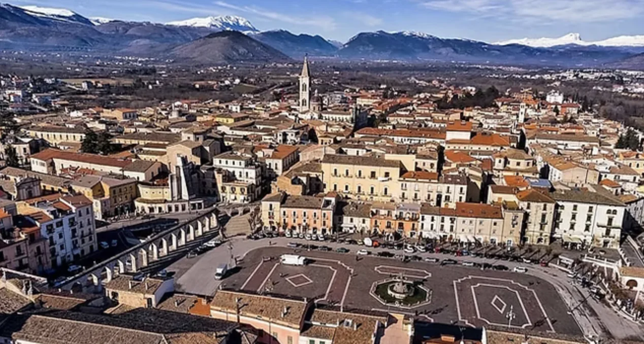 Sulmona in autunno: profumi, colori e dolcezza nel cuore d’Abruzzo 