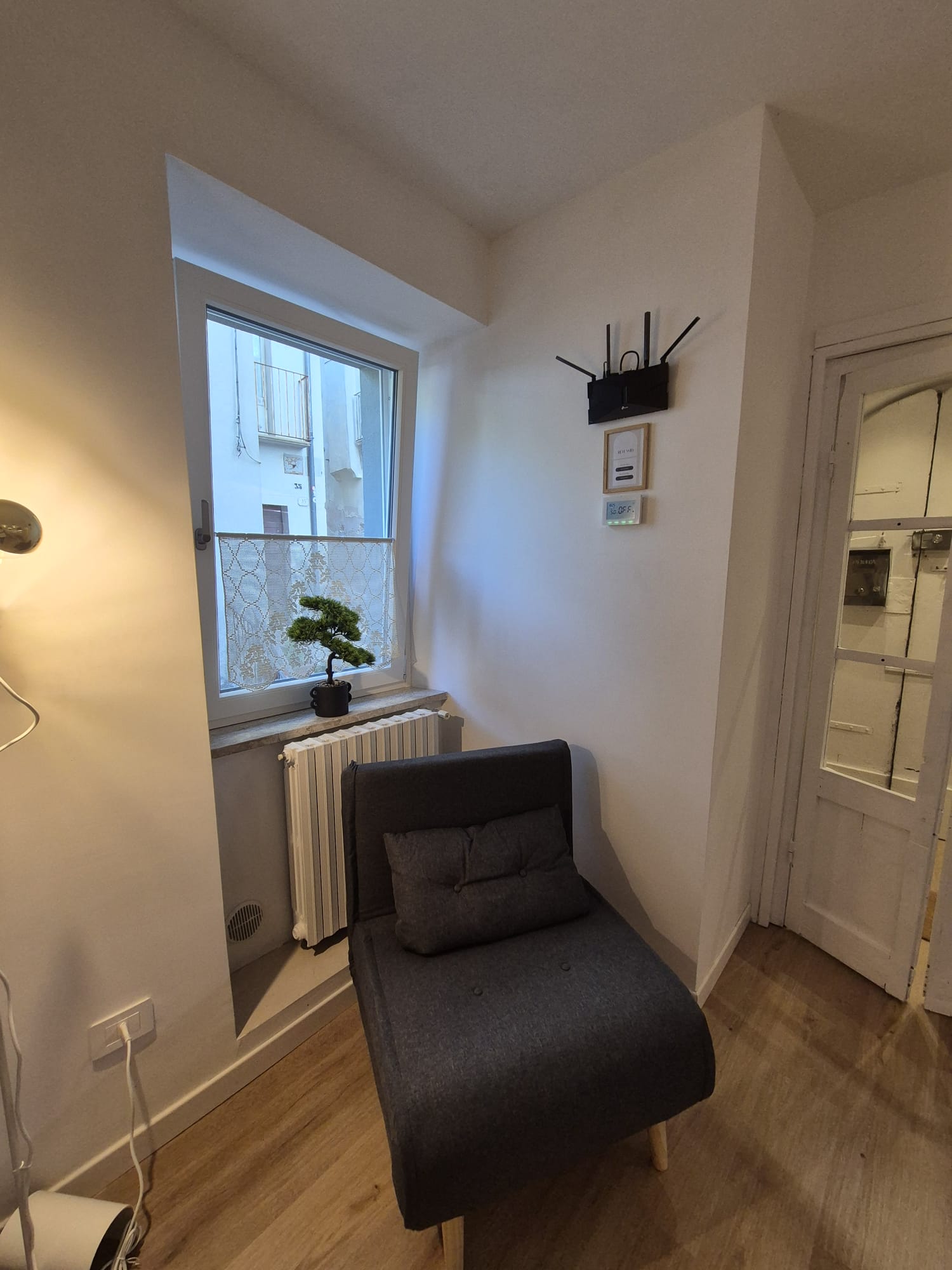 Area Comune con Cucina e Angolo Colazione